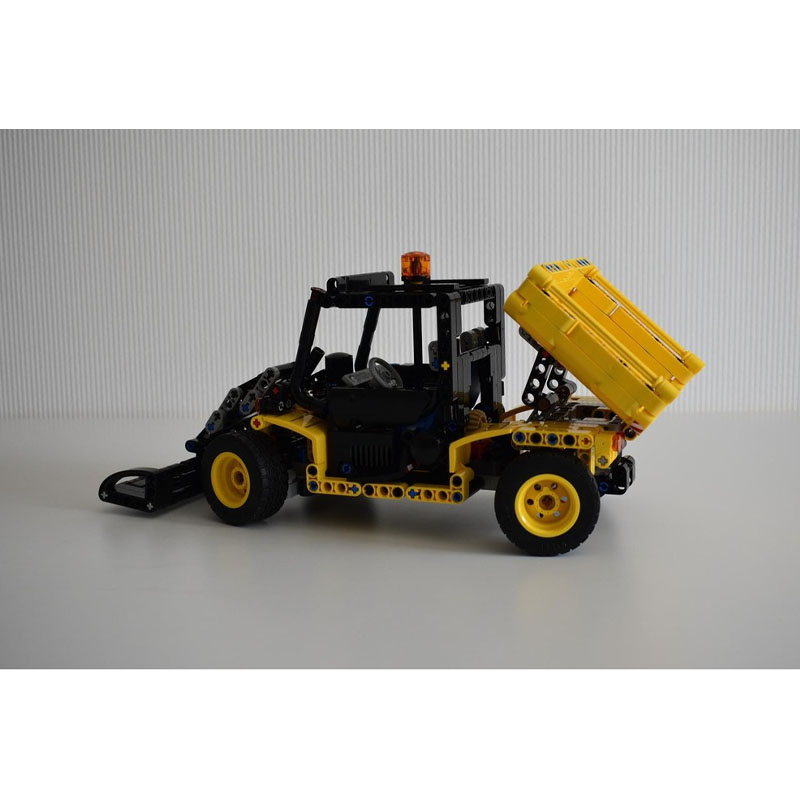 Конструктор MOC-39974: Модель  – обзор и цена Urban Farming Model